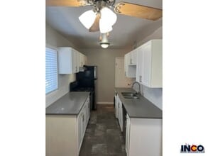 5586 S Grant St in Littleton, CO - Building Photo - Building Photo