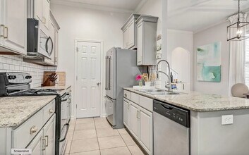 337 Chimney Rock Blvd in Lafayette, LA - Building Photo - Building Photo