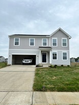 38 Hemingway Ave in Ashville, OH - Building Photo
