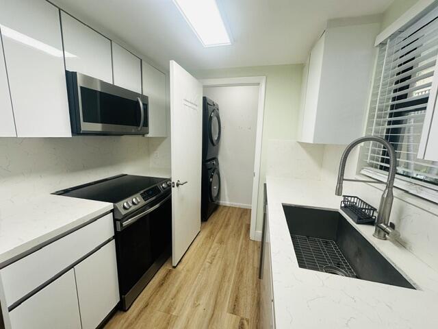 property at 890 N Federal Hwy