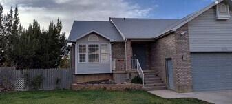 2175 N Bandtail Cir in Cedar City, UT - Building Photo