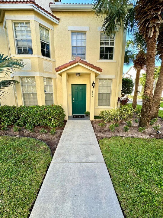 1809 Belmont Pl in Boynton Beach, FL - Building Photo