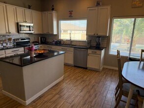 37262 W Oliveto Ave in Maricopa, AZ - Building Photo - Building Photo