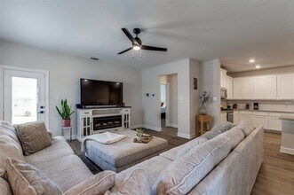 1217 Bullock Dr in Princeton, TX - Building Photo - Building Photo