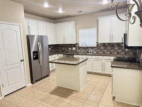 4107 Santa Olivia St in Mission, TX - Building Photo - Building Photo