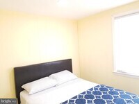 2046 Harman Ave photo'