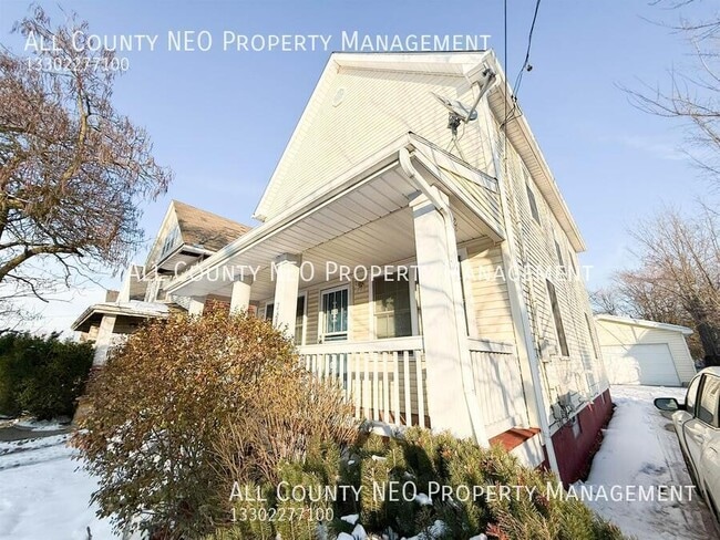 2637 E 110th St in Cleveland, OH - Building Photo - Building Photo