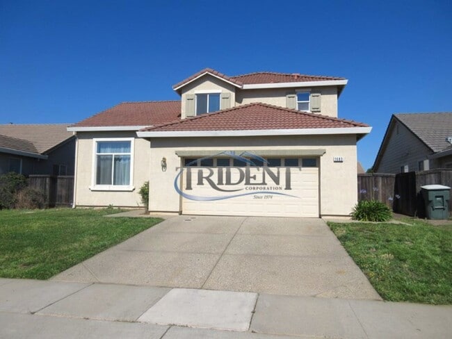 1683 Cobblestone Dr in Marysville, CA - Building Photo - Building Photo