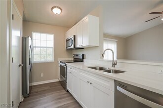 1301 Olive Ave N in Lehigh Acres, FL - Building Photo - Building Photo