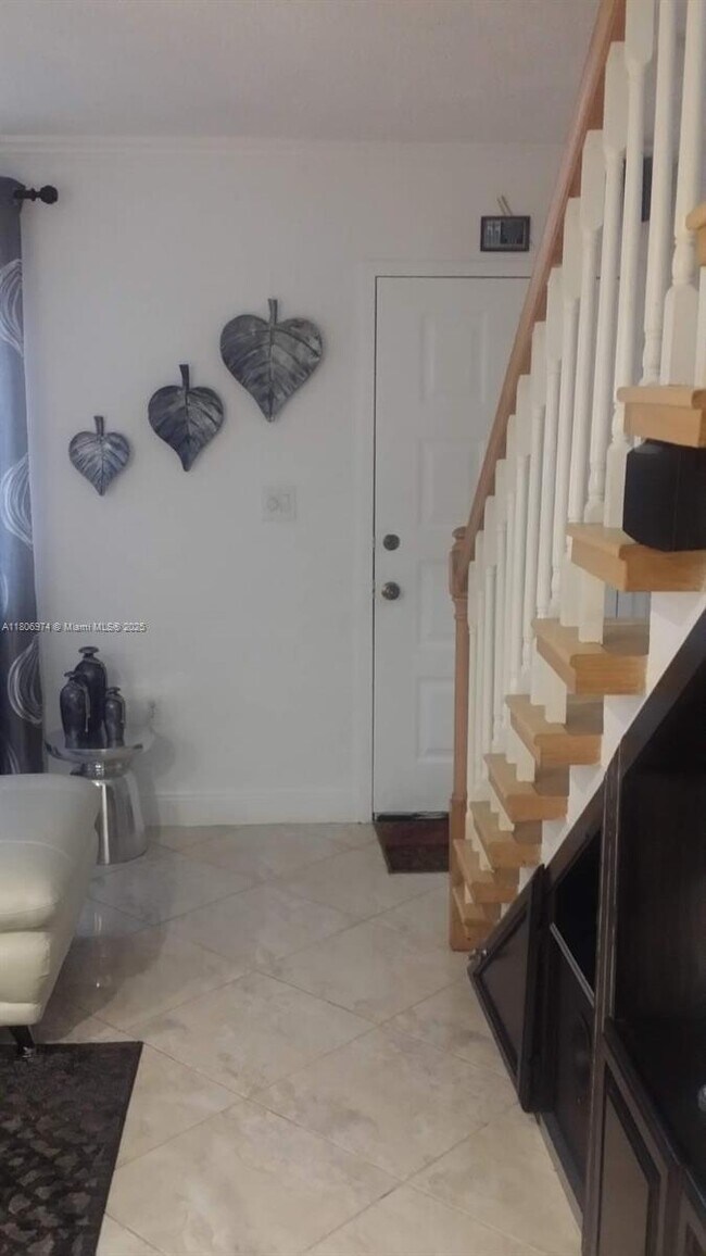 680 NW 82nd Pl in Miami, FL - Building Photo - Building Photo