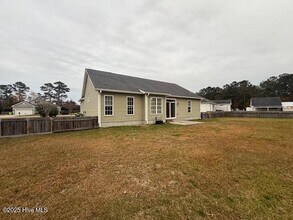 107 Neptune Ct in Havelock, NC - Building Photo - Building Photo