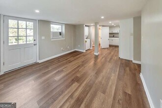 33 Mchenry Dr SW, Unit B in Rome, GA - Building Photo - Building Photo
