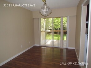 31613 Charlotte Ave in Abbotsford, BC - Building Photo - Building Photo