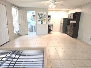 3219 W Arch St in Tampa, FL - Building Photo - Building Photo