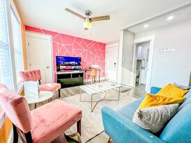 1124 Morgan Ave in Corpus Christi, TX - Building Photo