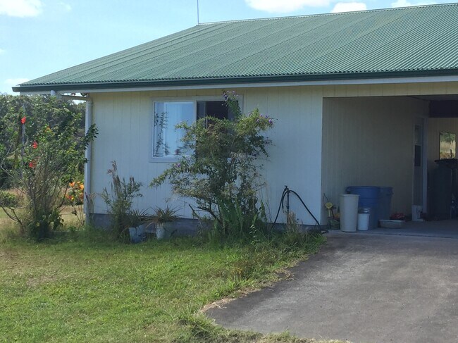 235 Waikahe Rd in Hilo, HI - Building Photo - Building Photo