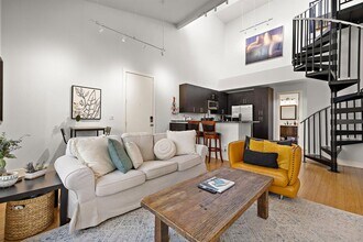 907 Duncan Ln in Austin, TX - Building Photo - Building Photo