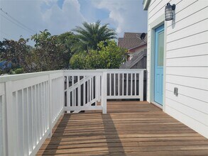 4710 Ave S in Galveston, TX - Building Photo - Building Photo