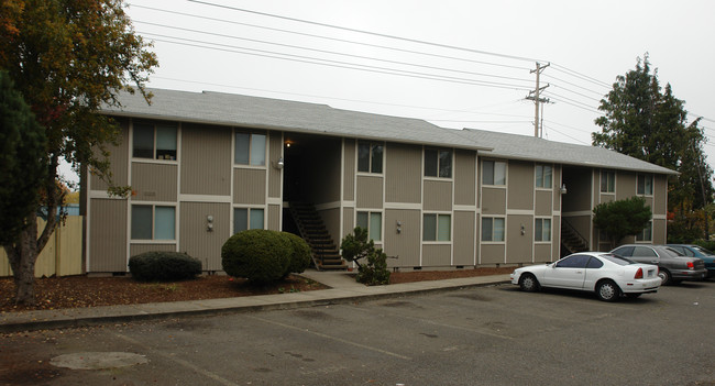 4452-4482 Liberty Rd S in Salem, OR - Building Photo - Building Photo