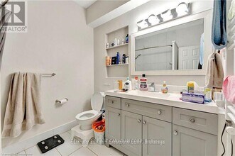 82 Albert St in St Catharines, ON - Building Photo - Building Photo