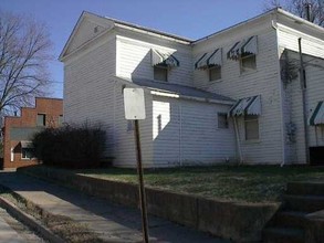 230 Race St in Ravenswood, WV - Building Photo - Other