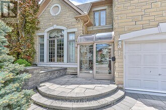 27 Brimwood Crescent in Richmond Hill, ON - Building Photo - Building Photo