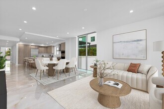 475 E Royal Palm Rd in Boca Raton, FL - Building Photo - Building Photo