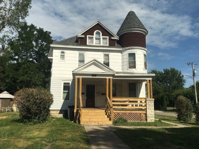 1564 Laharpe St in La Salle, IL - Building Photo