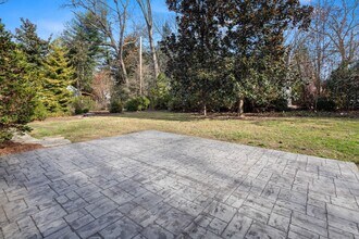 14 Buena Vista Rd in Biltmore Forest, NC - Building Photo - Building Photo