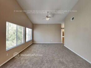 9308 Jadecrest Dr in Las Vegas, NV - Building Photo - Building Photo