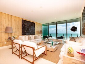 360 Ocean Dr in Key Biscayne, FL - Building Photo