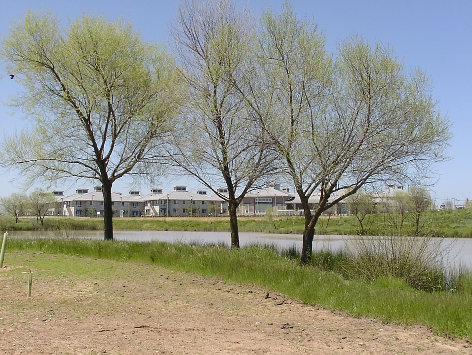 Valley Terraces Student Housing & Dining in Merced, CA - Building Photo