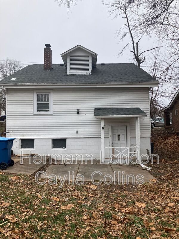 135 Hereford Ave in Ferguson, MO - Building Photo - Building Photo