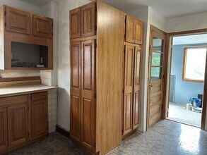 74-76 Governor St, Unit 2 in Somerville, MA - Building Photo - Building Photo