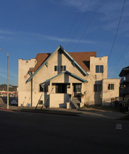 238 S Avenue 21 in Los Angeles, CA - Foto de edificio - Building Photo