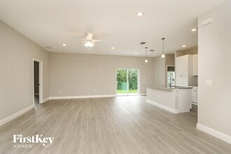 140 Warwick St SE in Palm Bay, FL - Building Photo - Building Photo