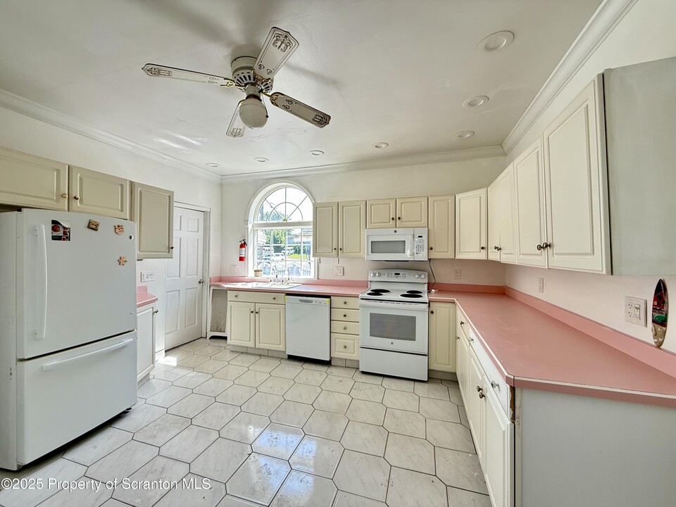 201 Pittston Ave in Scranton, PA - Building Photo