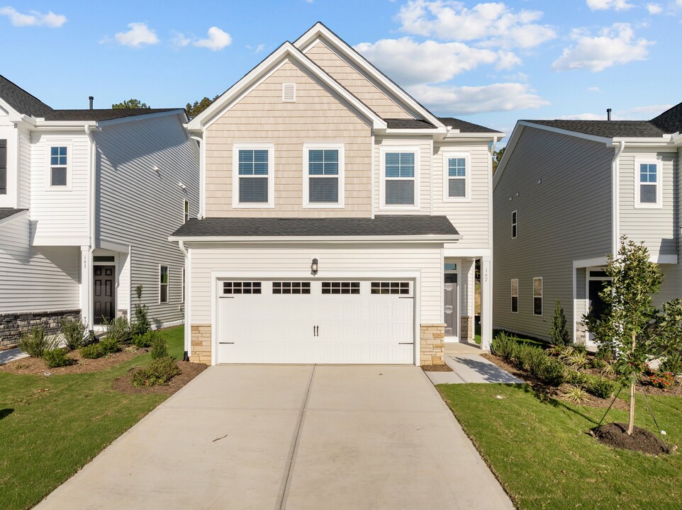 167 Sea Cave Ln in Raleigh, NC - Foto de edificio