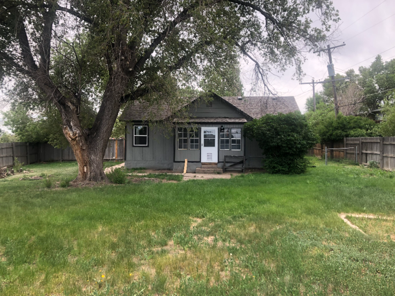 1705 Railroad Diagonal in Evans, CO - Building Photo