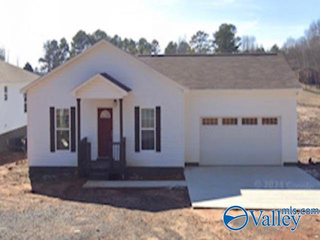 146 Gerald Bryant Rd in Guntersville, AL - Building Photo