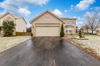 438 Rachel Cir in Romeoville, IL - Building Photo - Building Photo