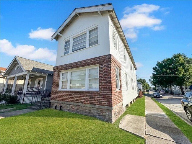 property at 4403 Elba St