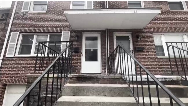 property at 12 College St