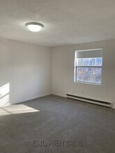 5 Viking Ct in Arlington, MA - Foto de edificio - Building Photo