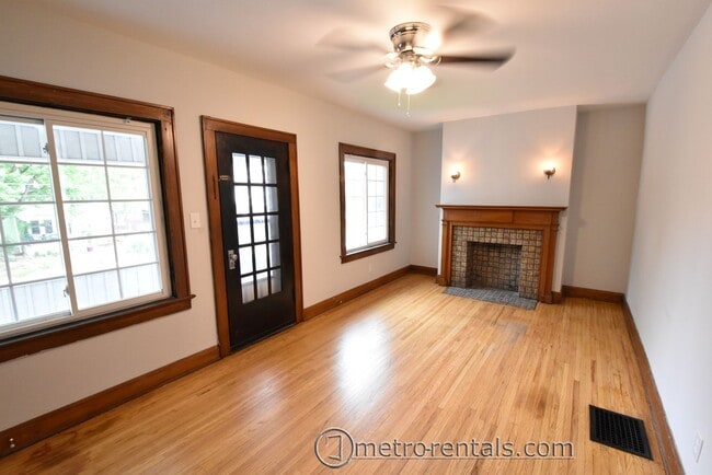 property at 2832-2834 Indianola Ave