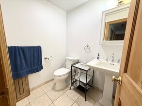 12 Wigglesworth St, Unit 1 in Boston, MA - Building Photo - Building Photo