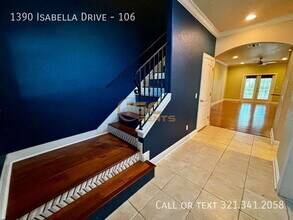 1390 Isabella Dr in Melbourne, FL - Foto de edificio - Building Photo