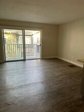 755 14th Ave, Unit 212 in Santa Cruz, CA - Building Photo - Building Photo