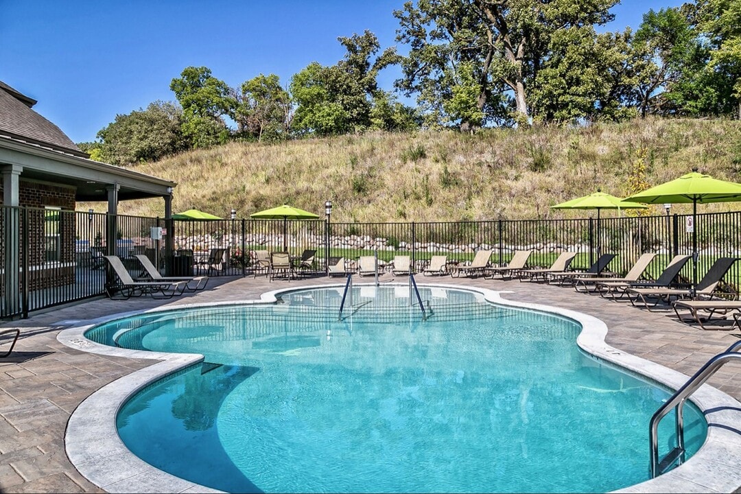 The Apex at Twin Creek in Bellevue, NE - Foto de edificio