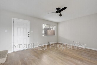 5905 Little Creek Trail in Austin, TX - Building Photo - Building Photo